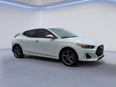 White 2019 Hyundai Veloster 2.0 for sale in Alcoa, TN