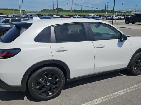 More photos of 2024 Honda HR-V Sport at Airport Honda, TN