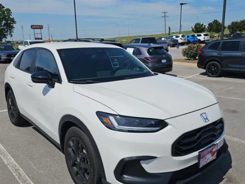 More photos of 2024 Honda HR-V Sport at Airport Honda, TN