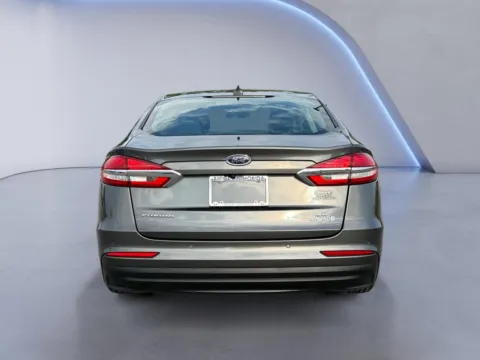 More photos of 2019 Ford Fusion Hybrid SE at Airport Honda, TN