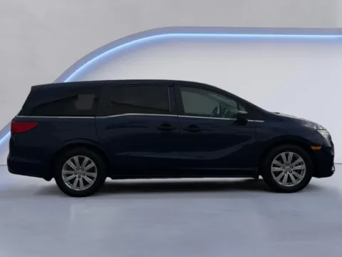 Photos of 2020 Honda Odyssey LX for sale in Alcoa, TN at Airport Honda