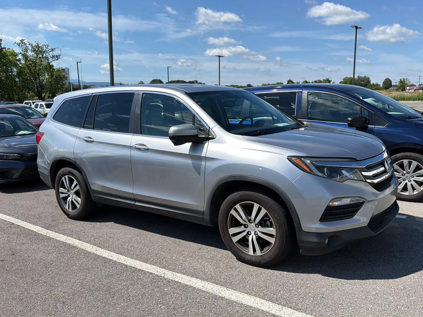 Silver 2016 HONDA PILOT EXL for sale in Alcoa, TN
