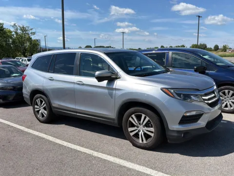 Photos of 2016 HONDA PILOT EXL for sale in Alcoa, TN at Airport Honda
