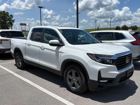 More photos of 2022 HONDA RIDGELINE RTL at Airport Honda, TN