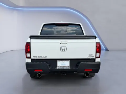 More photos of 2022 Honda Ridgeline RTL at Airport Honda, TN