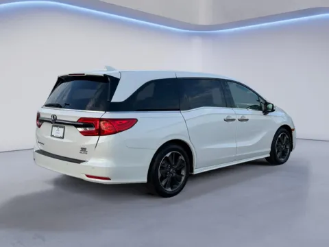 Another view of 2024 Honda Odyssey Elite for sale in Alcoa, TN at Airport Honda