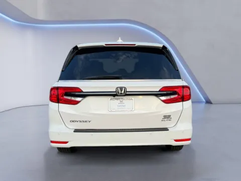 More photos of 2024 Honda Odyssey Elite at Airport Honda, TN