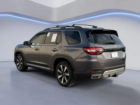 More photos of 2025 HONDA PILOT TRG at Airport Honda, TN