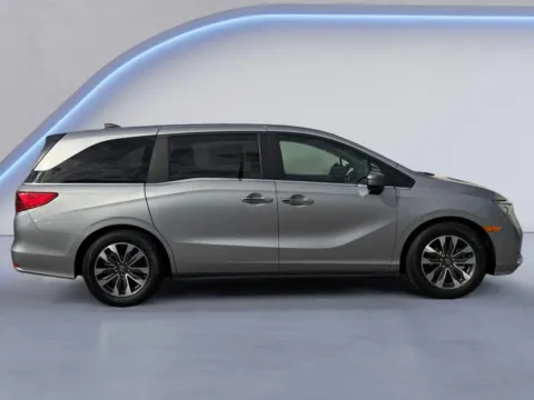 Photos of 2023 Honda Odyssey EX-L for sale in Alcoa, TN at Airport Honda