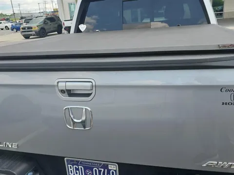 Another view of 2019 Honda Ridgeline RTL-E for sale in Alcoa, TN at Airport Honda