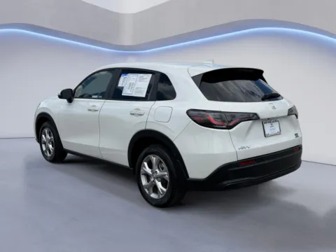More photos of 2023 Honda HR-V LX at Airport Honda, TN
