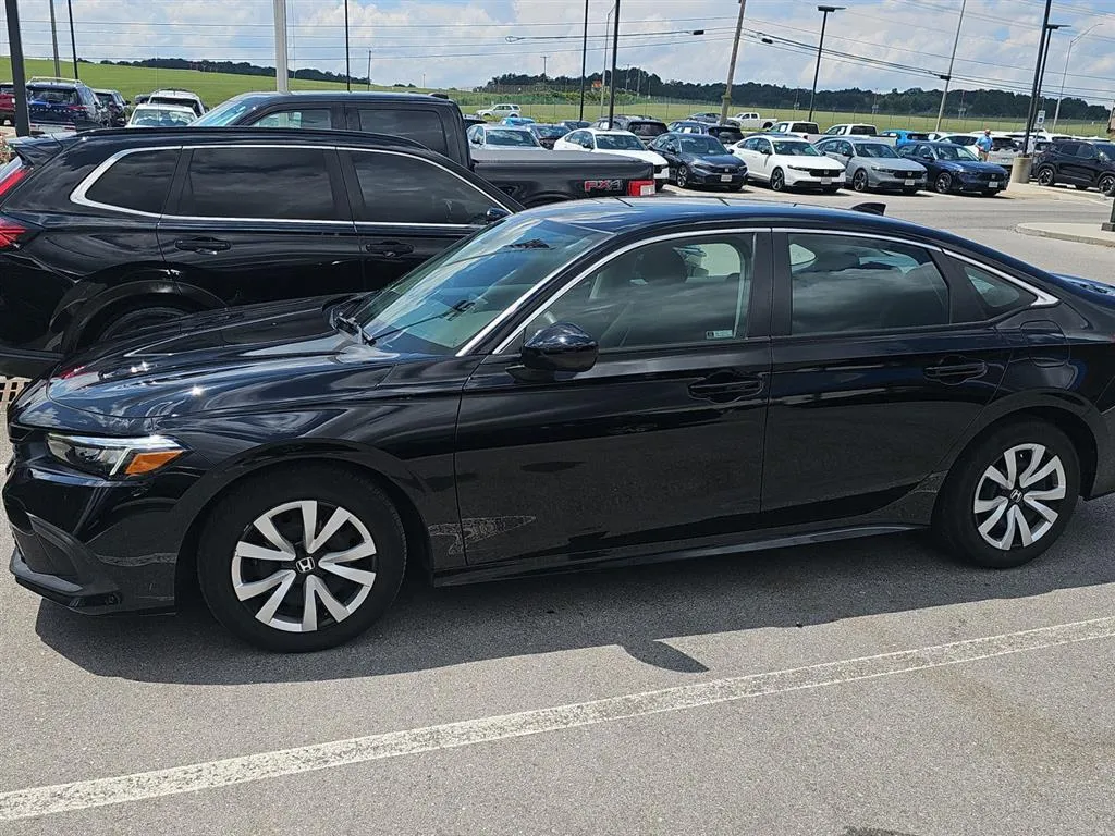 Black 2023 Honda Civic Sedan LX for sale in Alcoa, TN