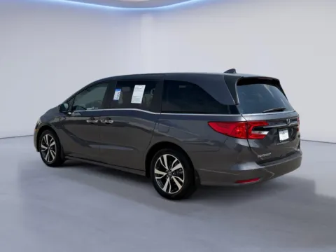 More photos of 2024 Honda Odyssey Touring at Airport Honda, TN