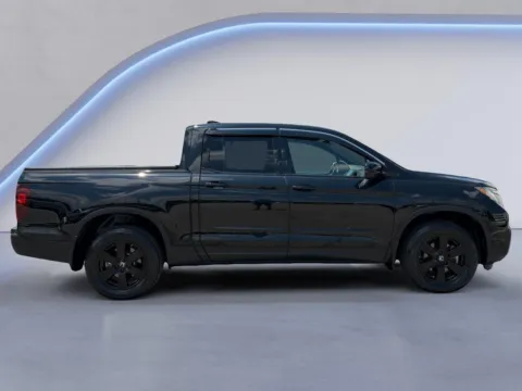 Photos of 2020 Honda Ridgeline Black Edition for sale in Alcoa, TN at Airport Honda