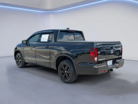 More photos of 2020 Honda Ridgeline Black Edition at Airport Honda, TN
