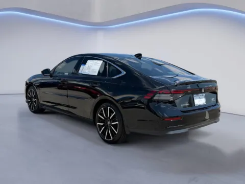More photos of 2023 HONDA ACCORD EX at Airport Honda, TN