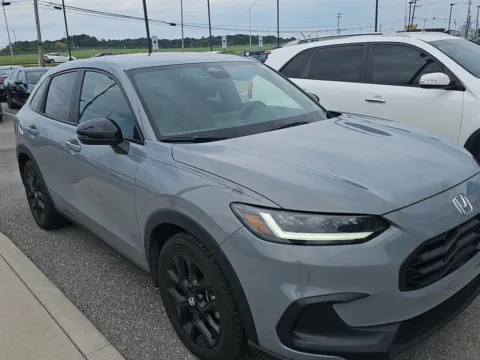 More photos of 2023 Honda HR-V Sport at Airport Honda, TN