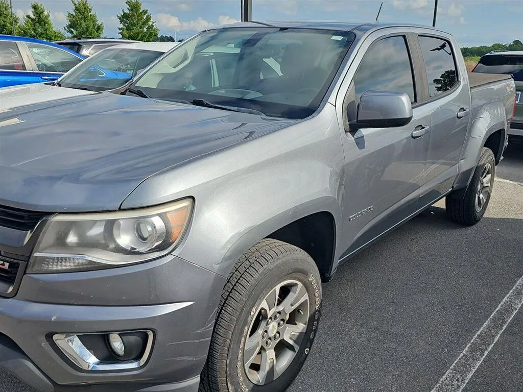 Gray 2018 Chevrolet Colorado 4WD Z71 for sale in Alcoa, TN