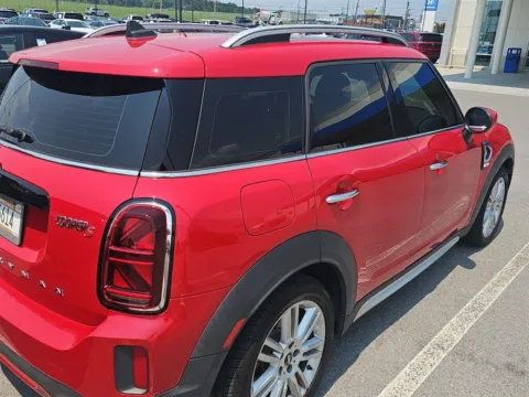More photos of 2022 MINI Countryman Cooper S at Airport Honda, TN