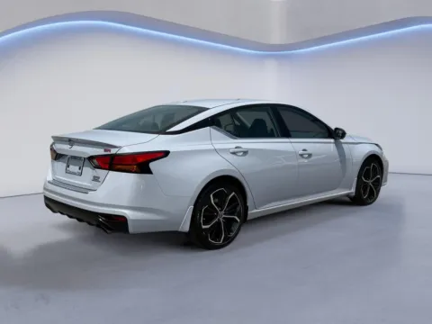 Another view of 2023 Nissan Altima 2.5 SR for sale in Alcoa, TN at Airport Honda