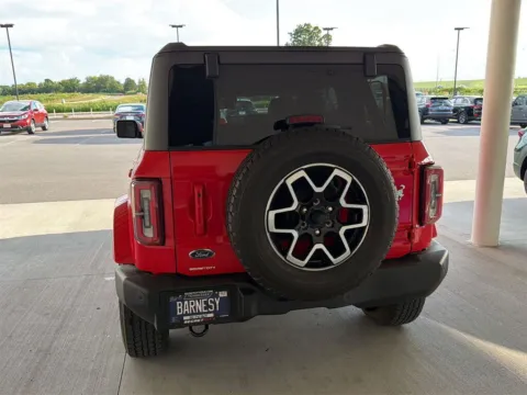 More photos of 2023 Ford Bronco Outer Banks at Airport Honda, TN