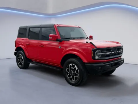 Red 2023 Ford Bronco Outer Banks for sale in Alcoa, TN
