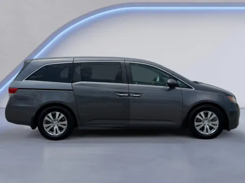 Photos of 2016 Honda Odyssey EX-L for sale in Alcoa, TN at Airport Honda