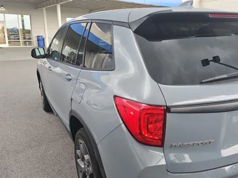 Photos of 2023 Honda Passport EX-L for sale in Alcoa, TN at Airport Honda