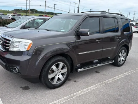 Brown 2013 Honda Pilot Touring for sale in Alcoa, TN
