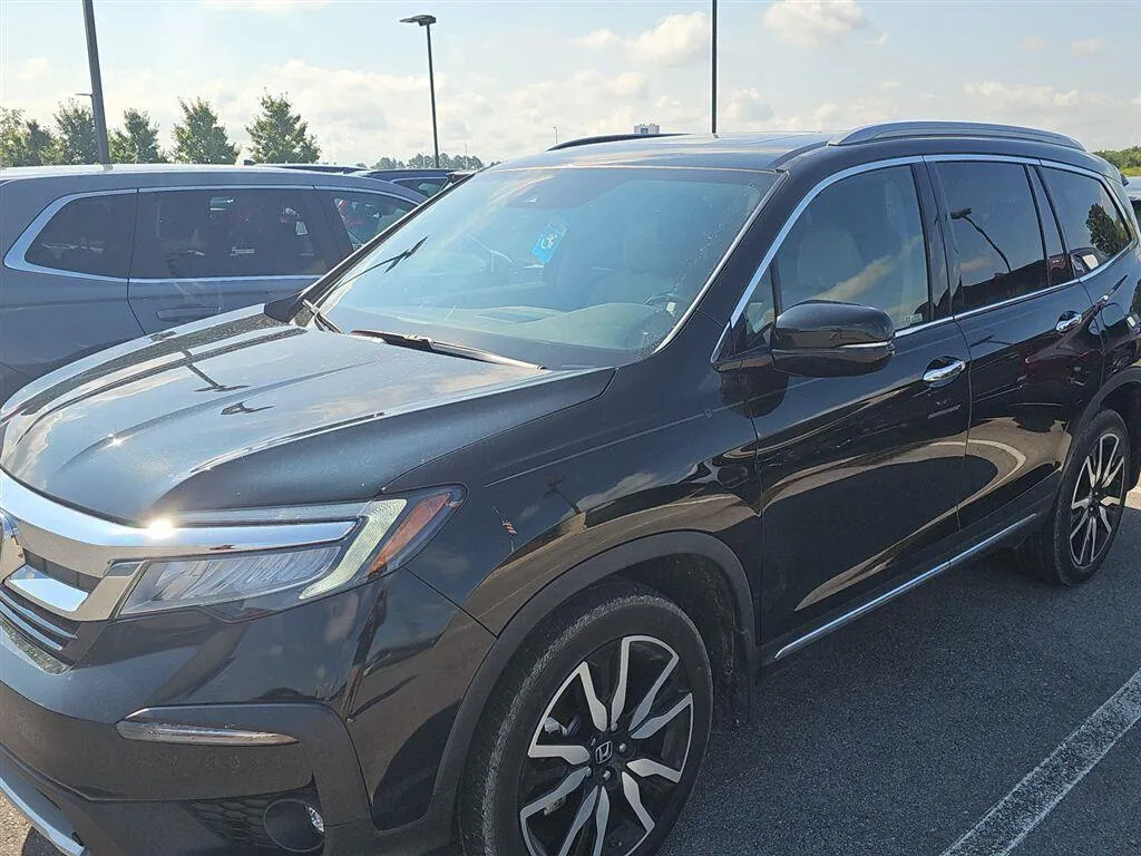 Black 2020 Honda Pilot Touring for sale in Alcoa, TN