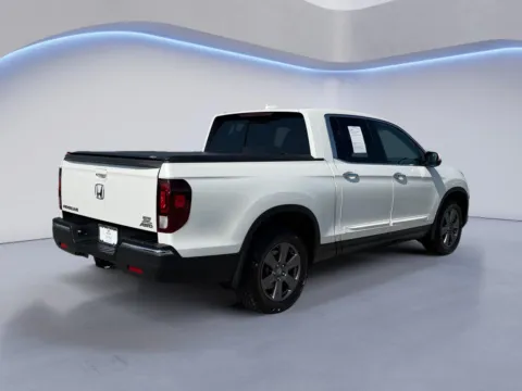 Another view of 2020 Honda Ridgeline RTL-E for sale in Alcoa, TN at Airport Honda