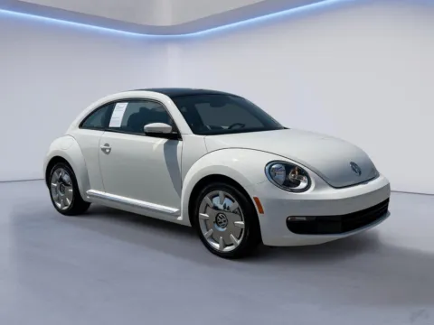 White 2014 Volkswagen Beetle Coupe 2.5L w/Sun/Sound/Nav for sale in Alcoa, TN