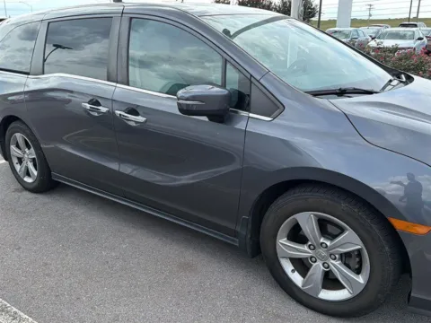 More photos of 2018 Honda Odyssey EX-L w/Navi w/RES at Airport Honda, TN