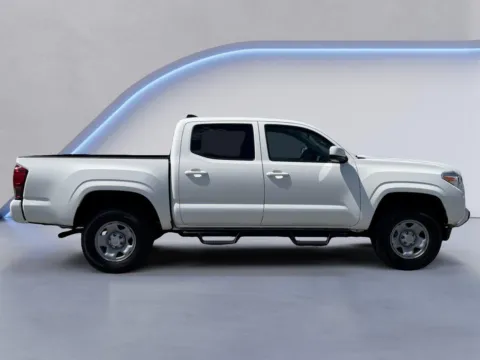 Photos of 2023 TOYOTA Tacoma SR V6 for sale in Alcoa, TN at Airport Honda