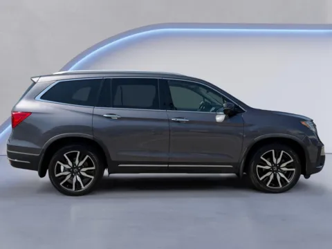 Photos of 2020 Honda Pilot Elite for sale in Alcoa, TN at Airport Honda
