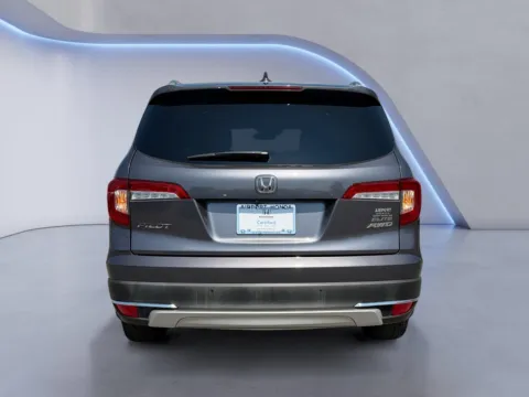 More photos of 2020 Honda Pilot Elite at Airport Honda, TN