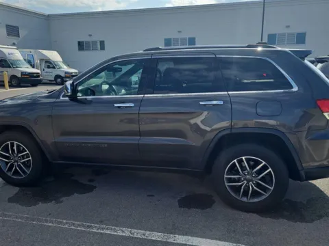 Photos of 2019 Jeep Grand Cherokee Limited for sale in Alcoa, TN at Airport Honda