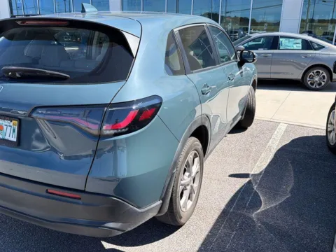 More photos of 2024 Honda HR-V LX at Airport Honda, TN