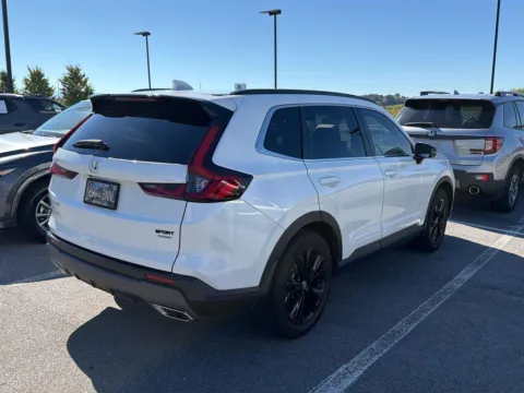 More photos of 2024 Honda CR-V Hybrid Sport Touring at Airport Honda, TN