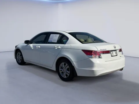 More photos of 2012 Honda Accord Sdn SE at Airport Honda, TN