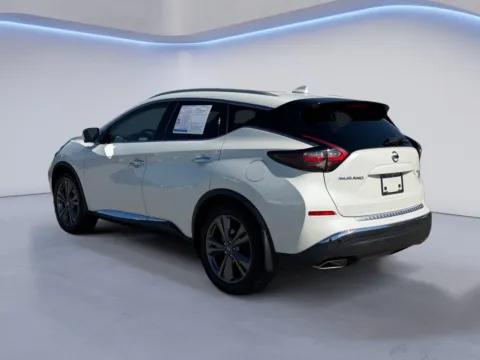 More photos of 2020 Nissan Murano Platinum at Airport Honda, TN