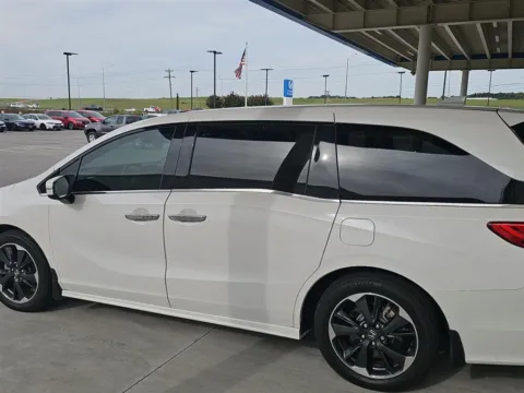 Photos of 2024 Honda Odyssey Elite for sale in Alcoa, TN at Airport Honda