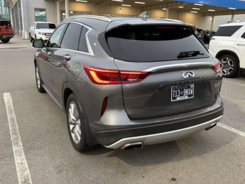 More photos of 2021 INFINITI QX50 LUXE at Airport Honda, TN