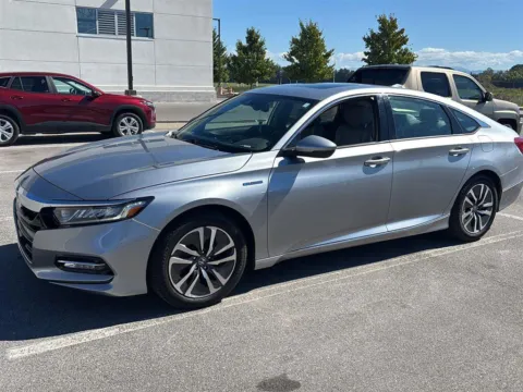 Photos of 2019 Honda Accord Hybrid EX-L for sale in Alcoa, TN at Airport Honda