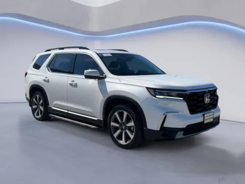 White 2025 Honda Pilot Elite for sale in Alcoa, TN