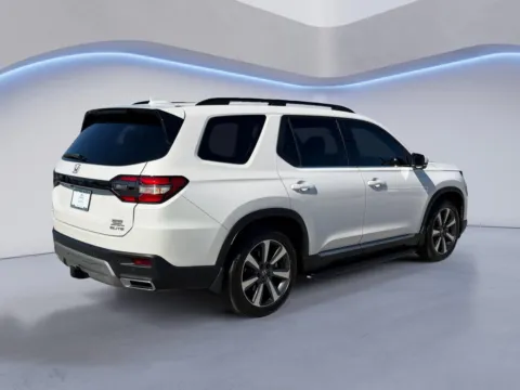 Another view of 2025 Honda Pilot Elite for sale in Alcoa, TN at Airport Honda