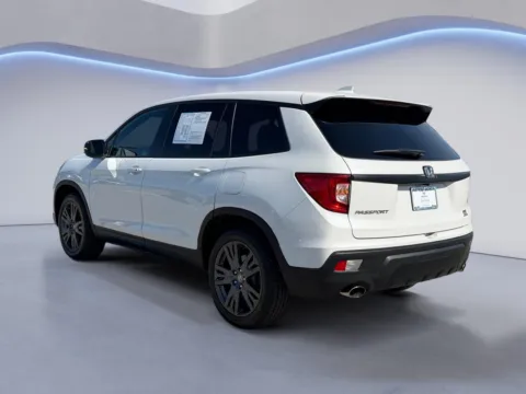 More photos of 2021 Honda Passport EX-L at Airport Honda, TN