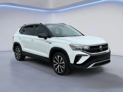 White 2023 Volkswagen Taos SE for sale in Alcoa, TN