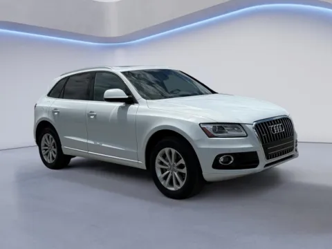 White 2015 Audi Q5 Premium Plus for sale in Alcoa, TN