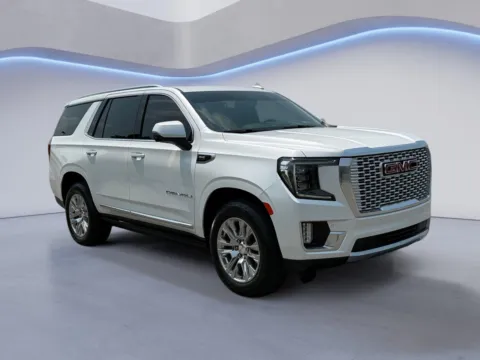 White 2022 GMC Yukon Denali for sale in Alcoa, TN